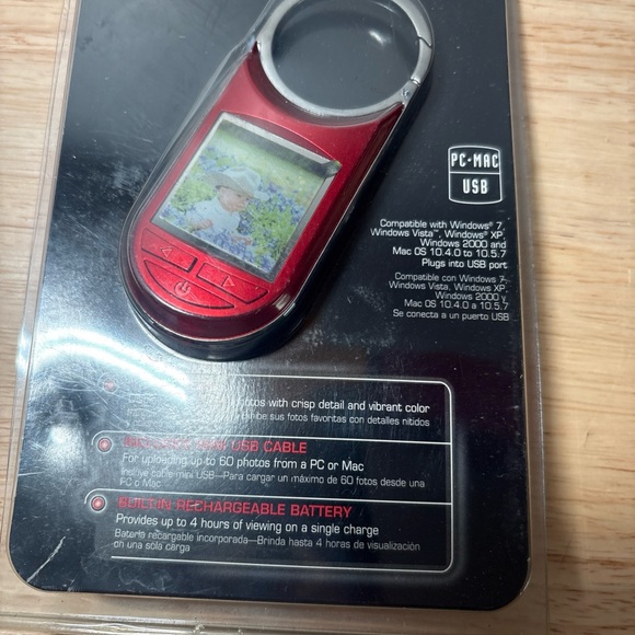 Red Digital Photo Keychain - Picture 3 of 4